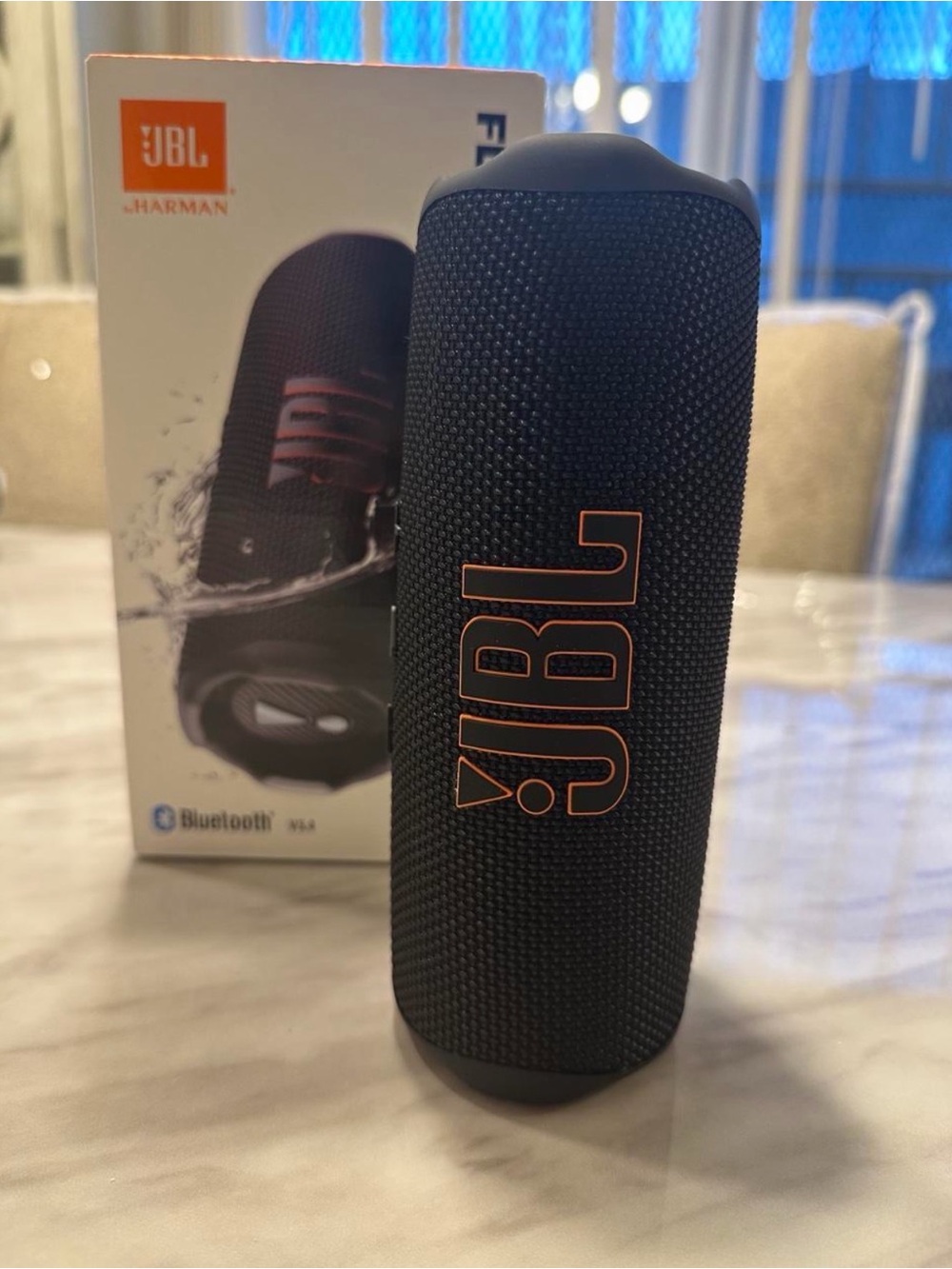 JBL Flip 7 - Picture 2 of 4